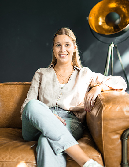 Porträt von Noemi Zych, Mitarbeiterin bei MoreFire